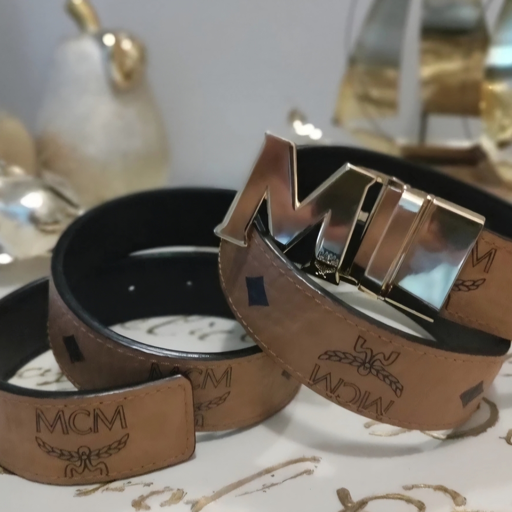 MCM (Unisex) Claus Monogram Reversible Logo Belt Black/ Cognac Brown - Picture 3 of 11